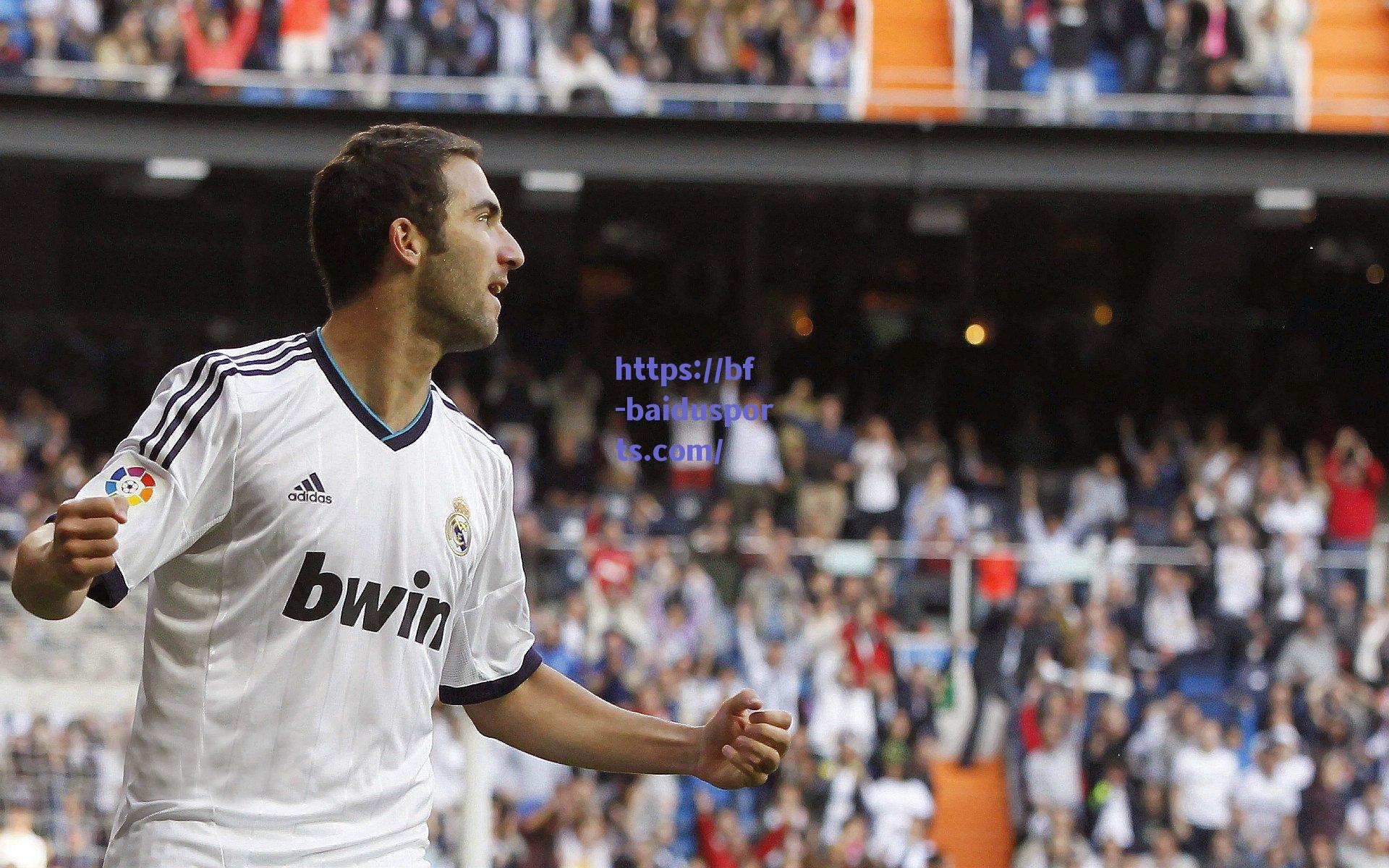 乖乖 真滴秀！库里训练场三分21连中引爆社交媒体，球迷直呼历史级投篮机器再进化